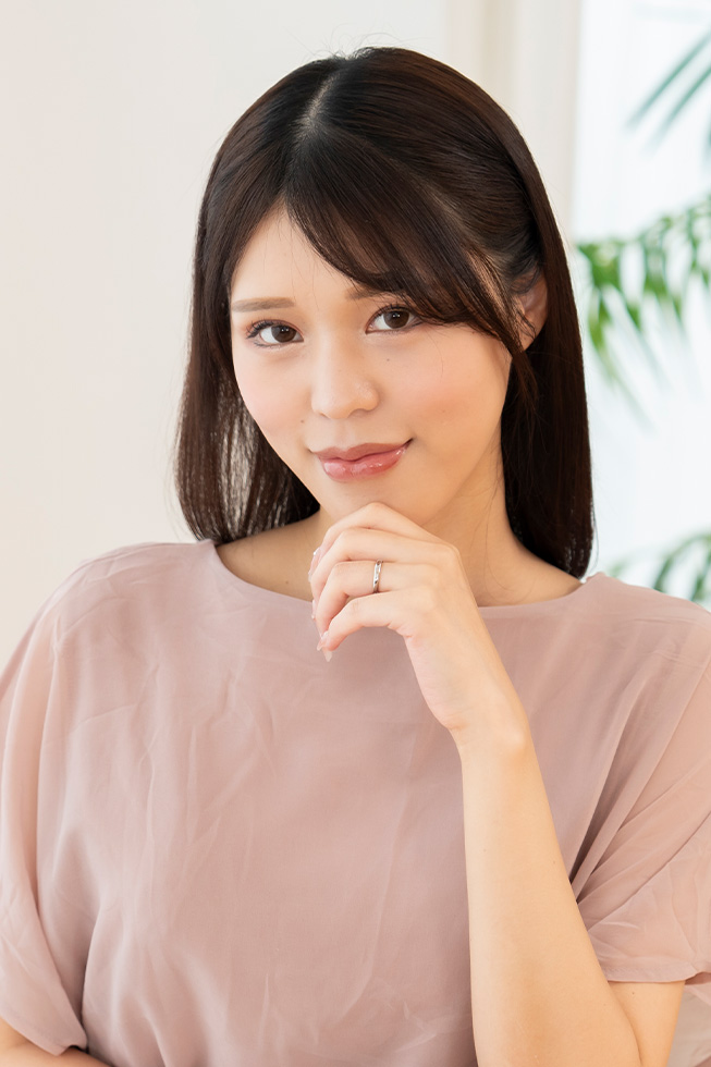 Seducing by Flashing Pussy: Momoha Sakurada