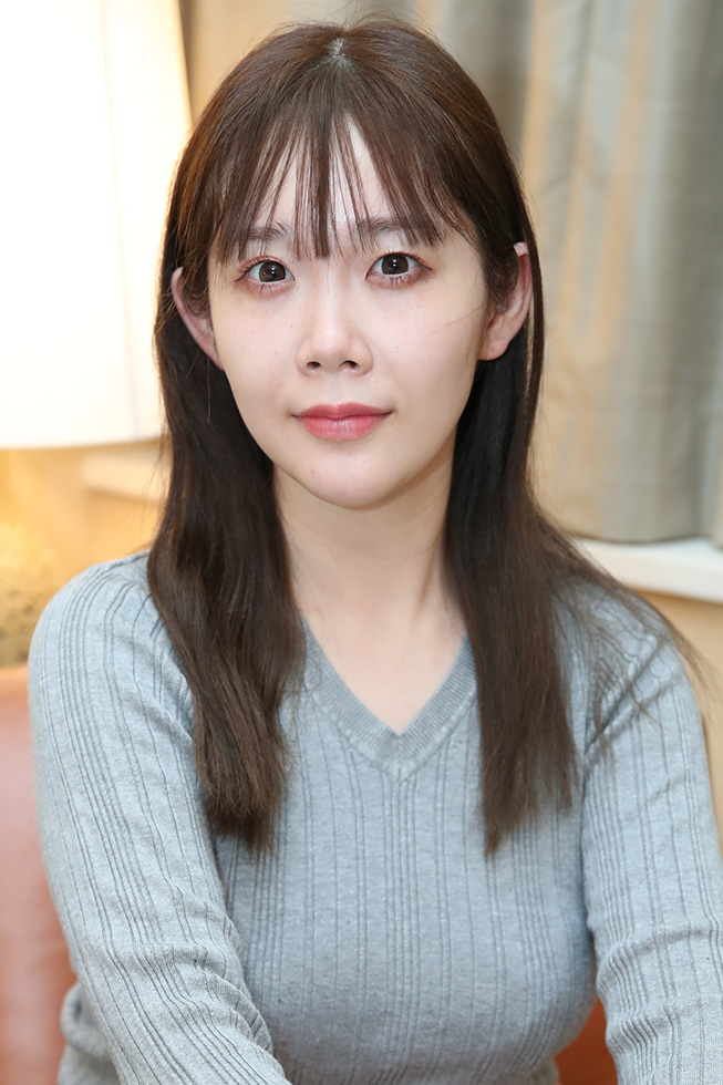 I'll Let You Fuck Me In Return For A Job! - Nami Sawaguchi