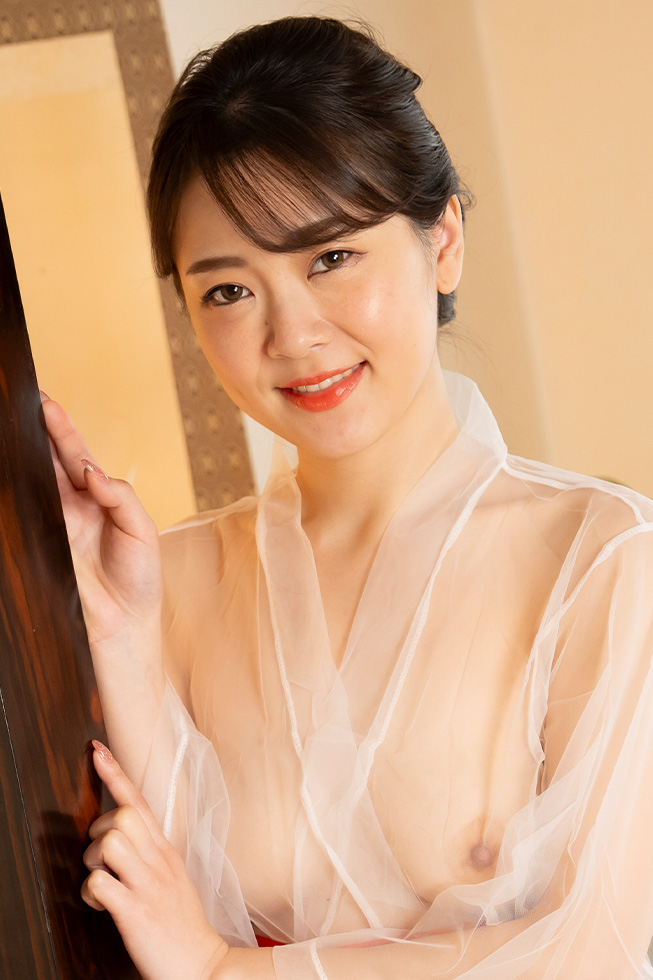 Luxury Adult Healing Spa: The elegant and sensual F-cup angel descends for the first time