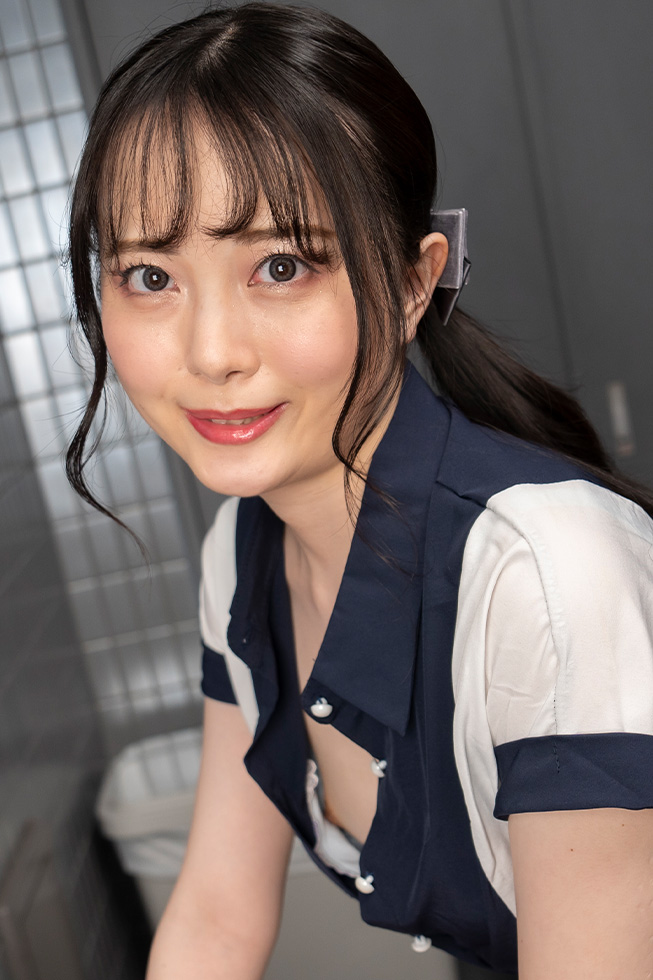 Braless Neighbor In The Morning: Mio Togashi